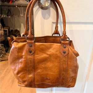 FRYE AND CO. Tan Leather Shoulder Bag